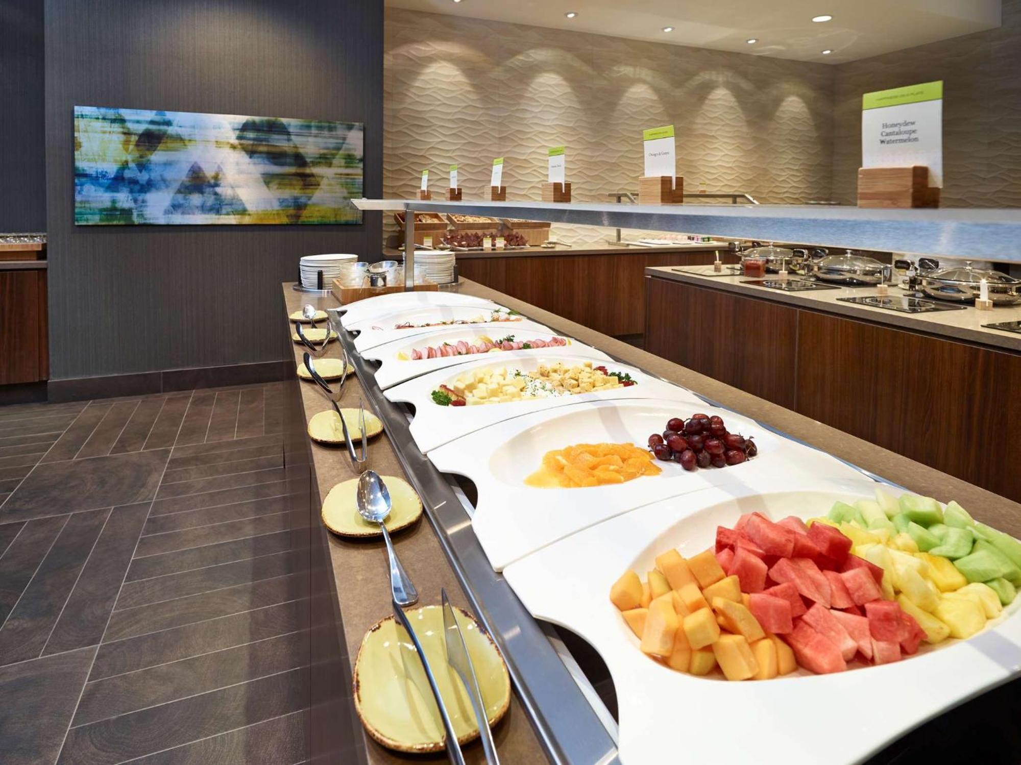 Doubletree By Hilton Hotel & Conference Centre Ρεγκίνα Εξωτερικό φωτογραφία